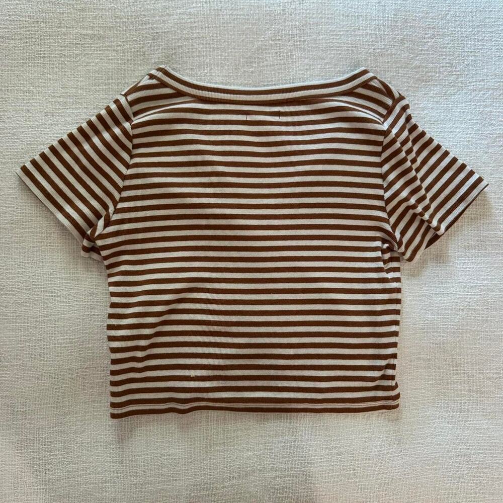 Madewell XL cropped brown and white v-neck tee - Picture 4 of 4